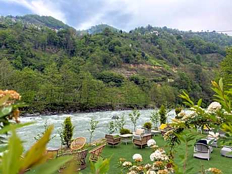 Bungalow - Beach Front