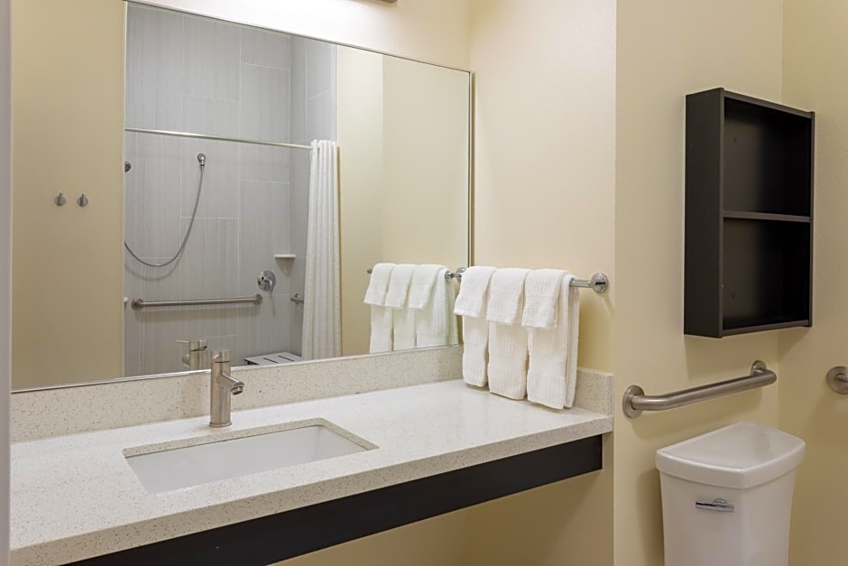 Candlewood Suites Rochester Mayo Clinic Area