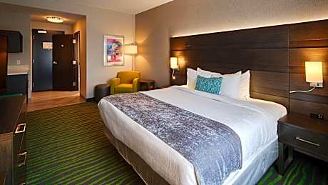 Deluxe King Room