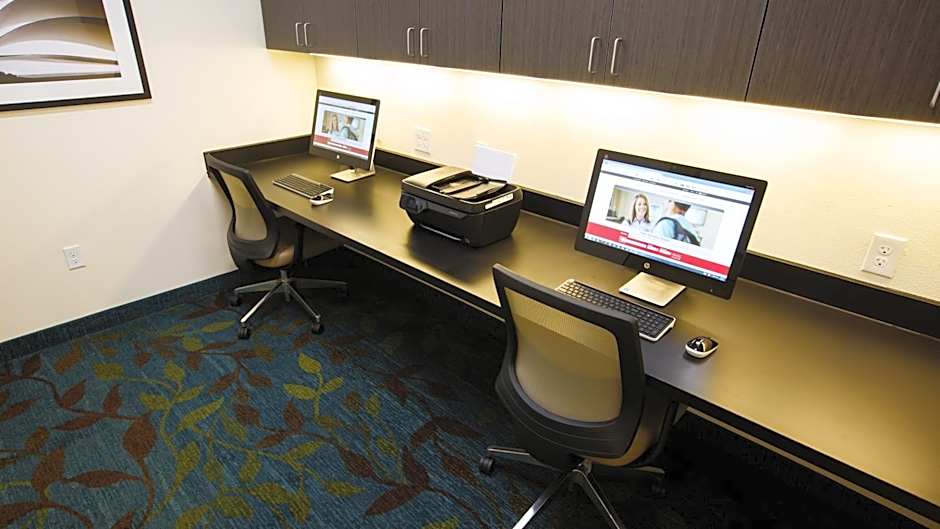 Candlewood Suites OVERLAND PARK
