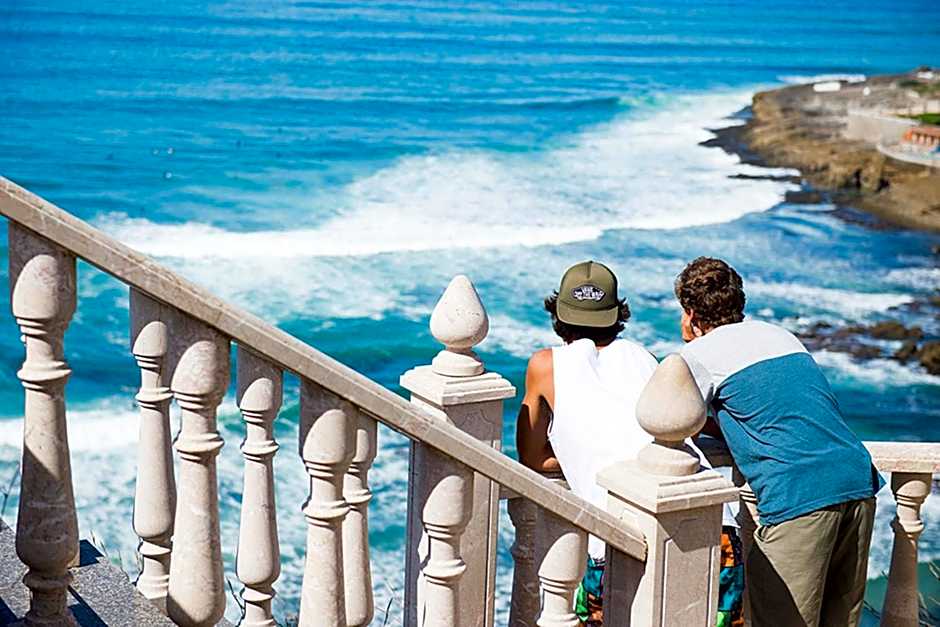 Laneez Ericeira Surf House