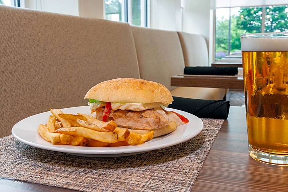 Hilton Garden Inn Wayne