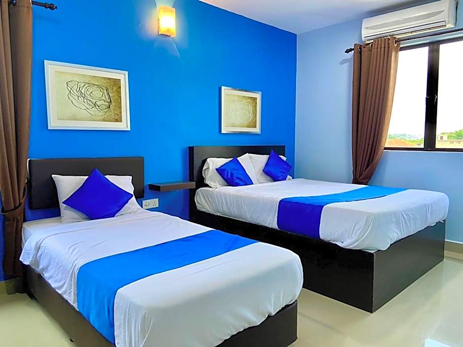 Royals Star Hotel