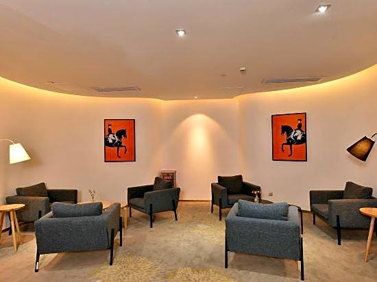 Ching Hotel
