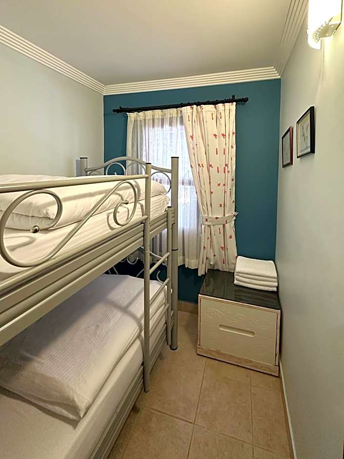 Azur Hotel