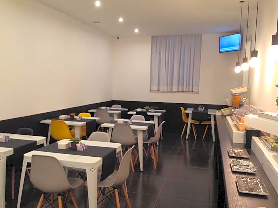 Navona Theatre Hotel