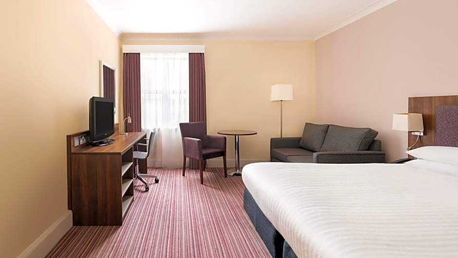 Holiday Inn Rotherham-Sheffield M1Jct.33 By IHG