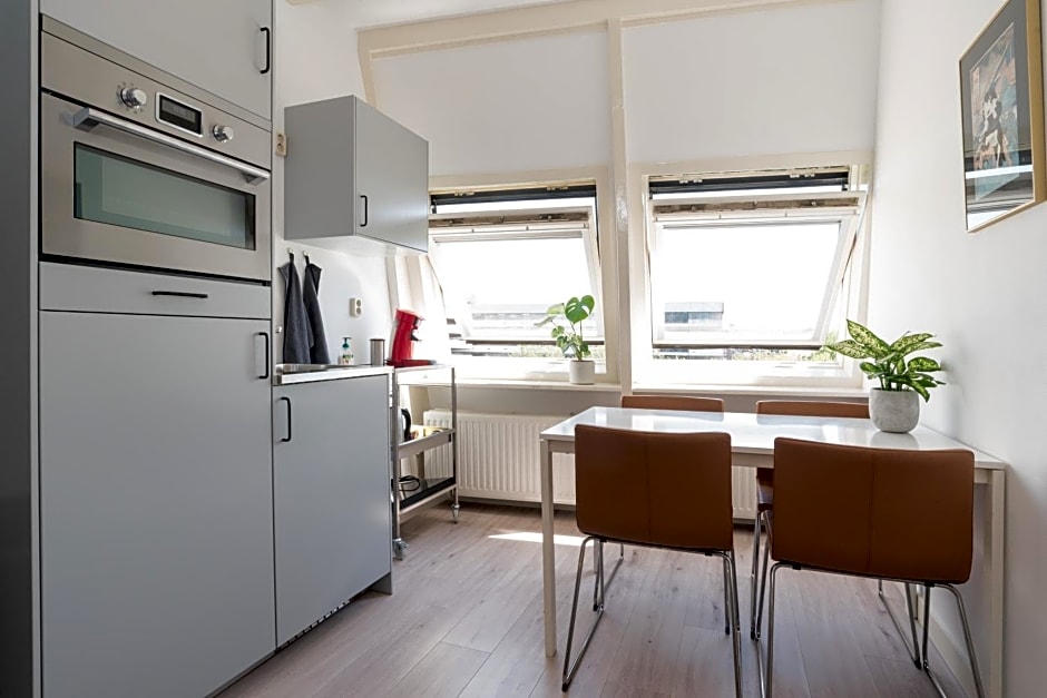 Central Rooftop Terrace Guest Suite