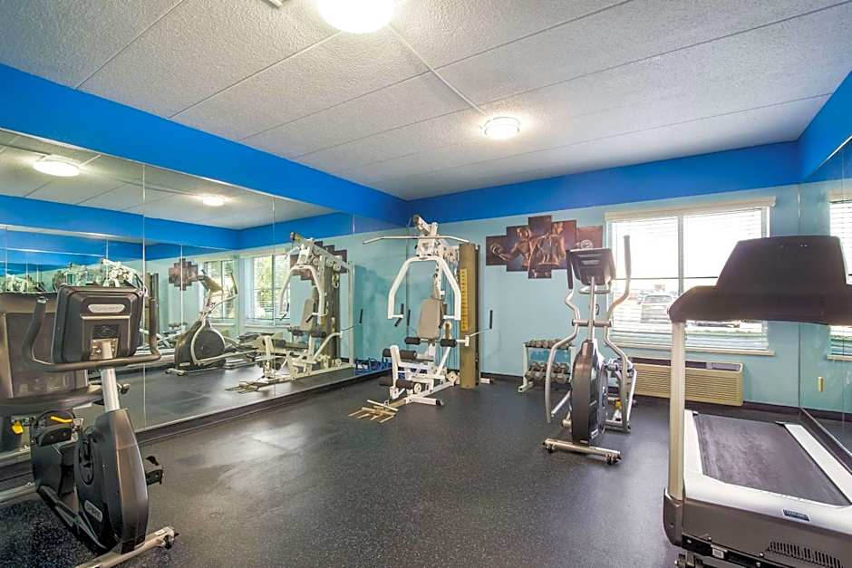 Quality Inn & Suites CVG Airport