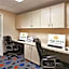 La Quinta Inn & Suites by Wyndham Granbury