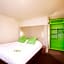 greet hotel restaurant Angouleme Ouest