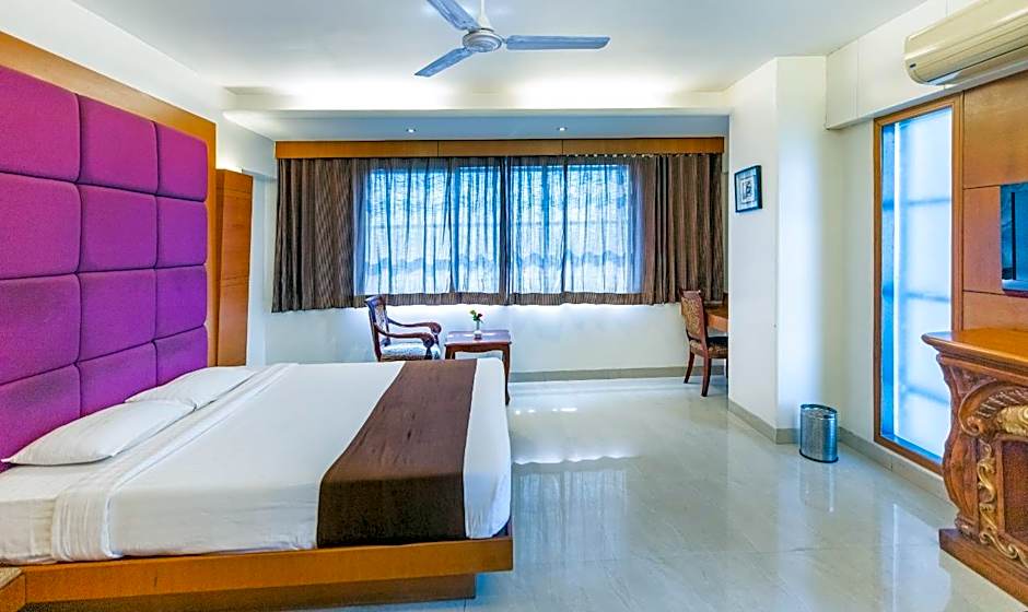 Hotel Seven Heaven