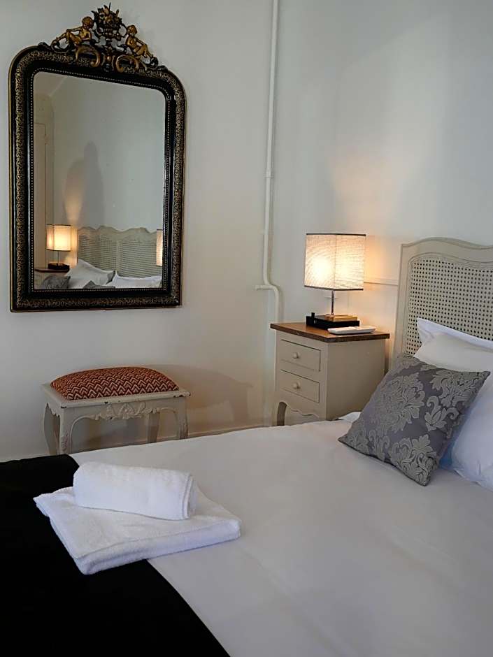 Hôtel De L'Amphithéâtre