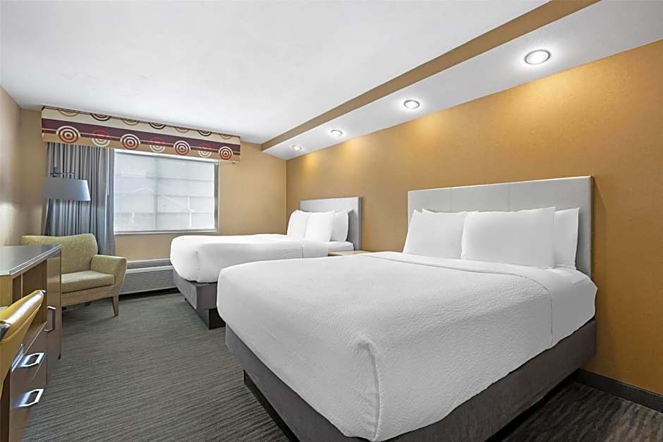 Best Western Cooperstown Inn & Suites