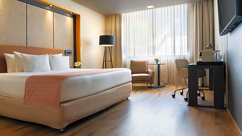 NH Collection Mexico City Airport T2