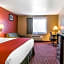 Quality Inn & Suites La Vergne