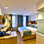 Hotel Rousseau