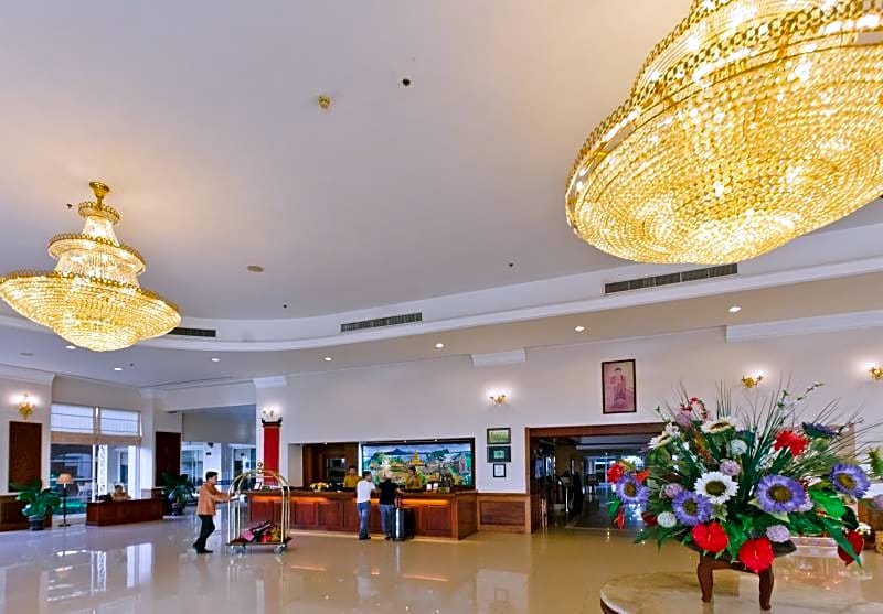 Champasak Grand Hotel