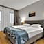 Airport Hotel Aurora Star