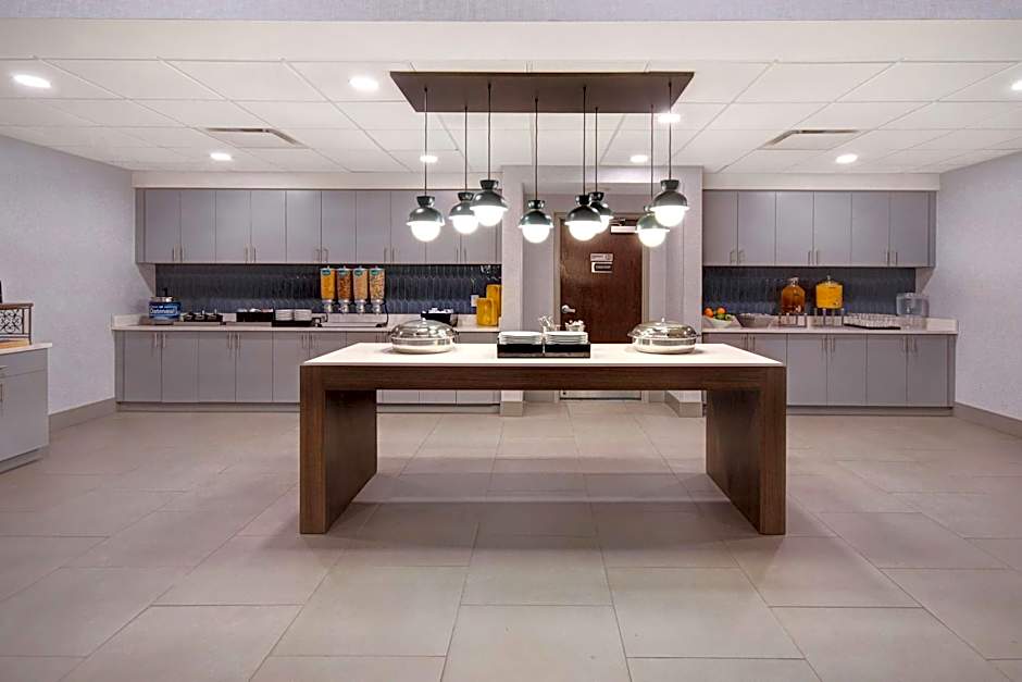 Homewood Suites by Hilton Lexington-Hamburg