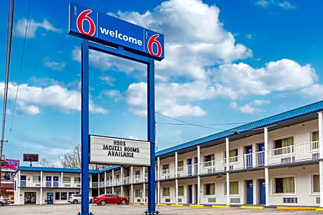 Motel 6-Huntington, WV