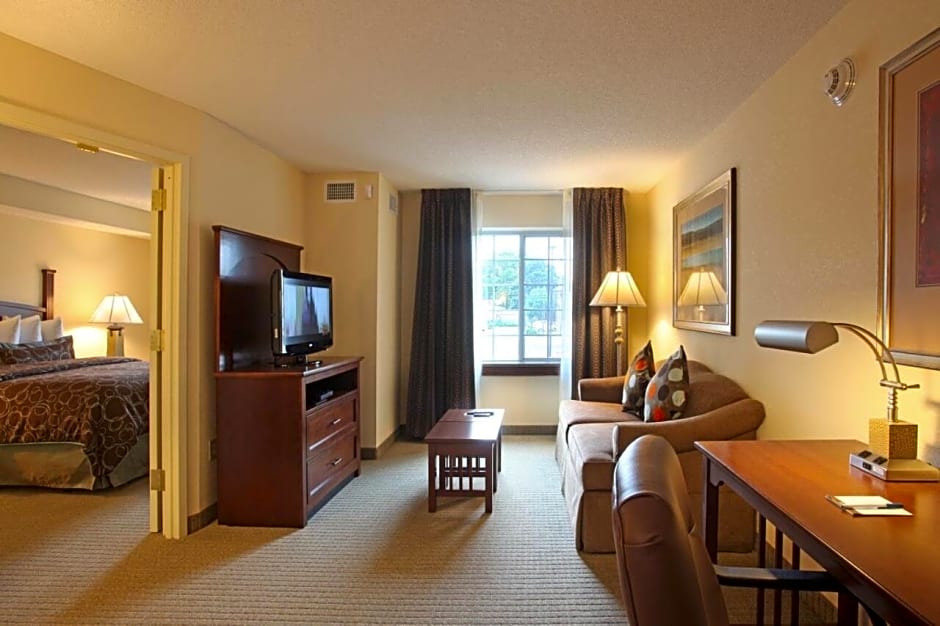 Staybridge Suites North Brunswick By IHG