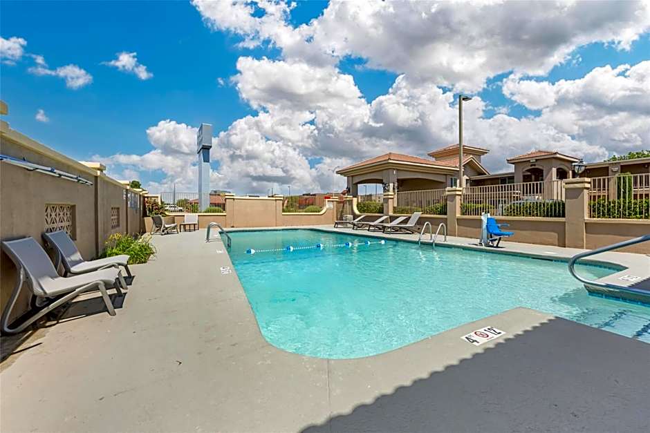 Best Western El Rancho Palacio