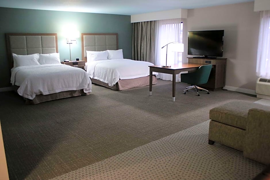 Photo 1 of 1 of Studio 2 Queen Beds, Mobility Accessible, Bathtub