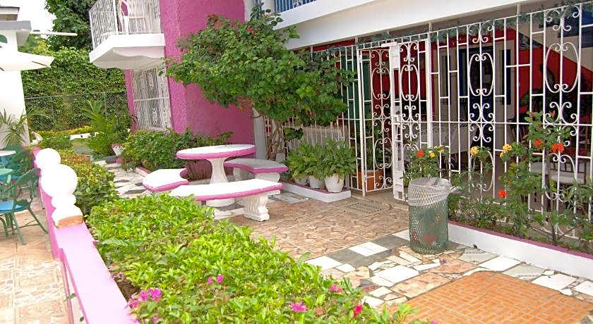 Pink Hibiscus Guest House