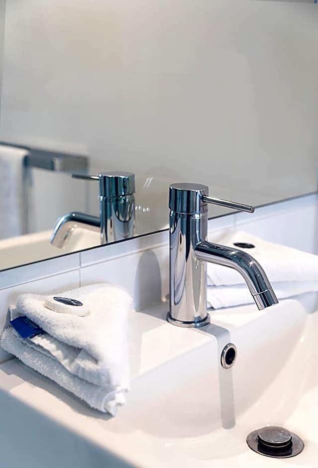 RNR Serviced Apartments North Melbourne