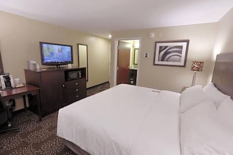 King Room - Hearing Accessible