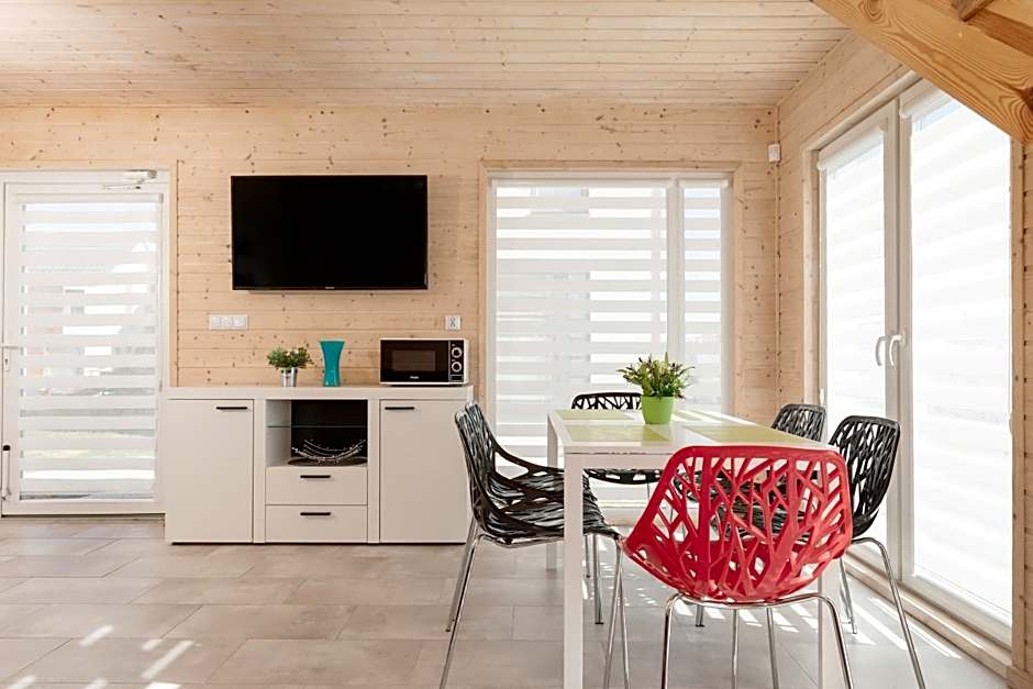 Sun-Holiday Domki letniskowe