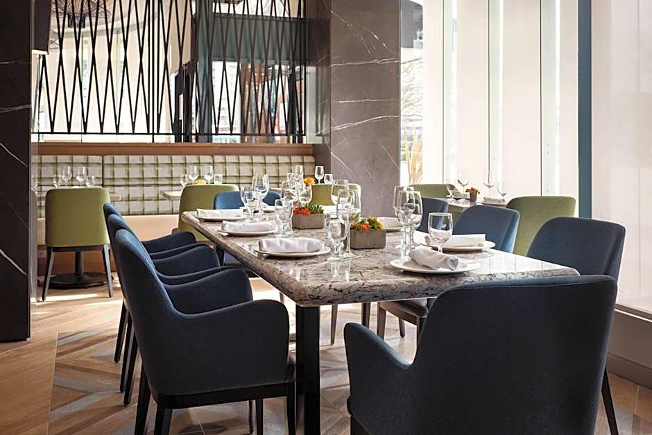 Vancouver Airport Marriott Hotel