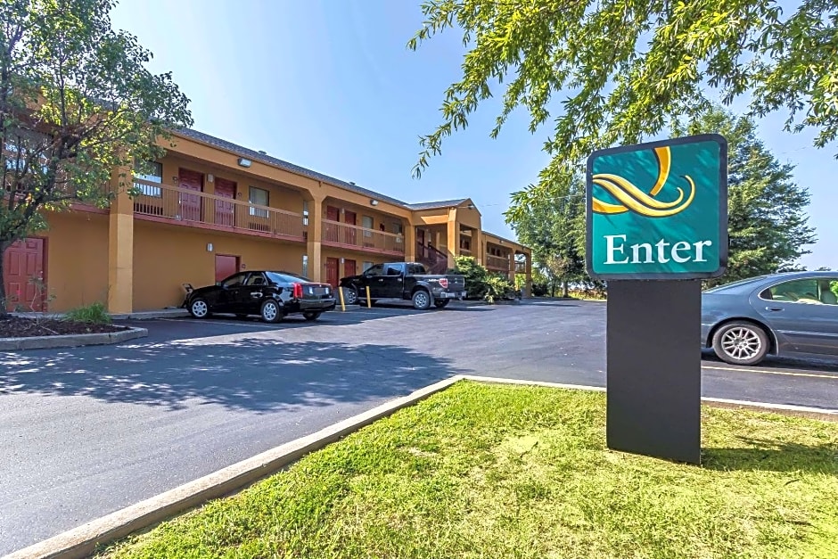Quality Inn Charleston I-57
