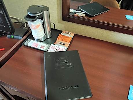 King Room - Non-Smoking