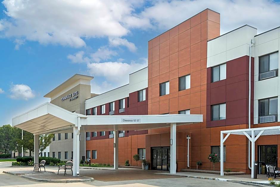 TownePlace Suites by Marriott Detroit Warren