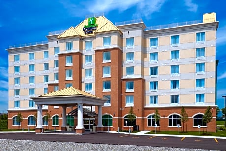 Holiday Inn Express Hotel & Suites Clarington - Bowmanville By IHG