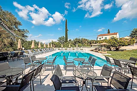 Pelithea Family Aparthotel