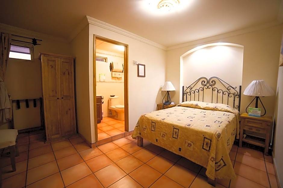 Hotel Hacienda del Sol