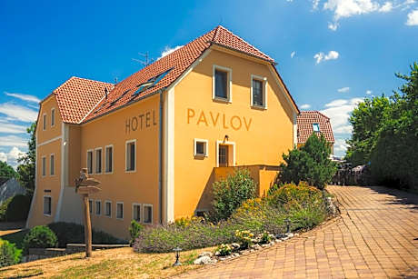 Hotel Pavlov
