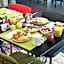 B&B HOTEL Saint-Quentin-en-Yvelines Centre Gare 4 étoiles