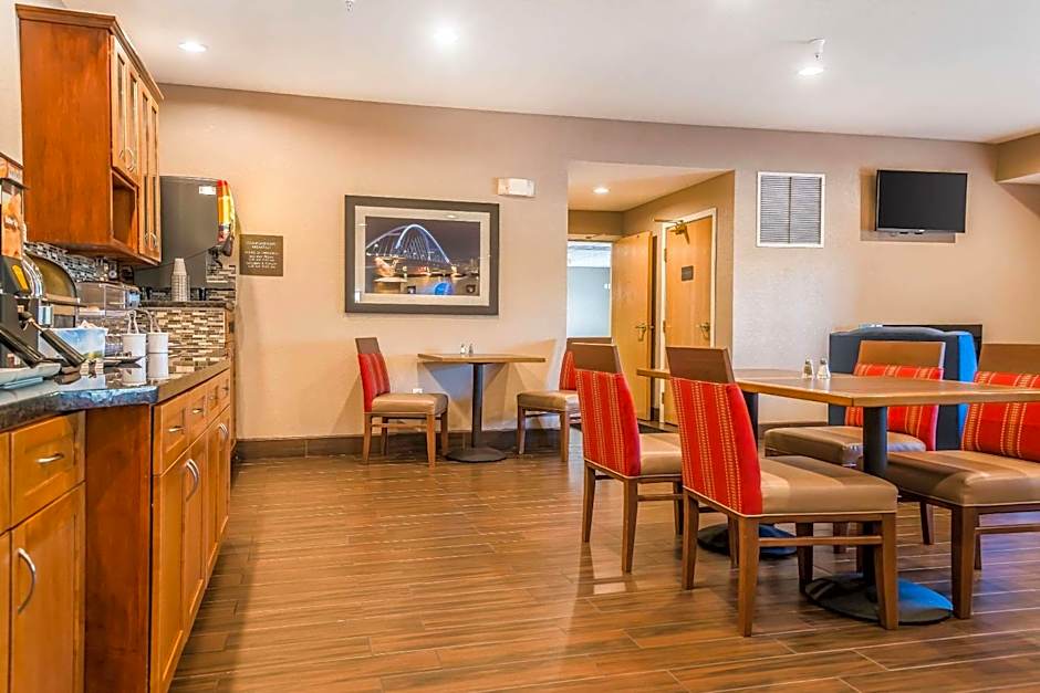 Country Inn & Suites by Radisson Stillwater, MN
