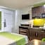 Studio 6-Buttonwillow, CA