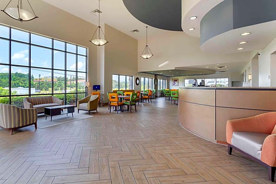 Comfort Suites Kodak Sevierville