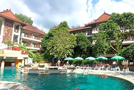 Anyavee Ao Nang Bay Resort