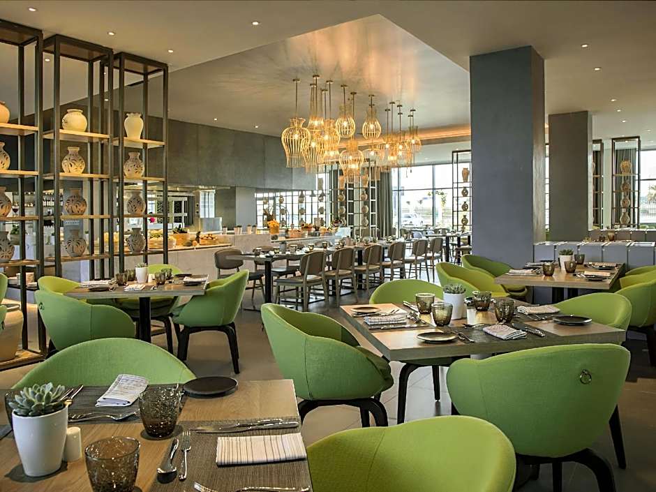 Novotel Muscat Airport