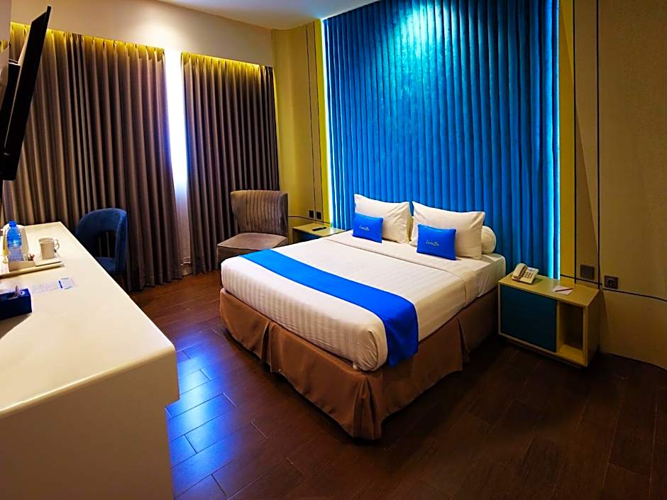 Zenith Hotel