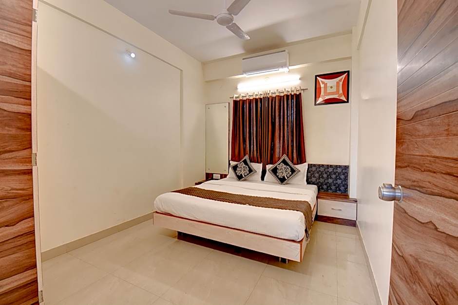 Hotel Padmavati Palace