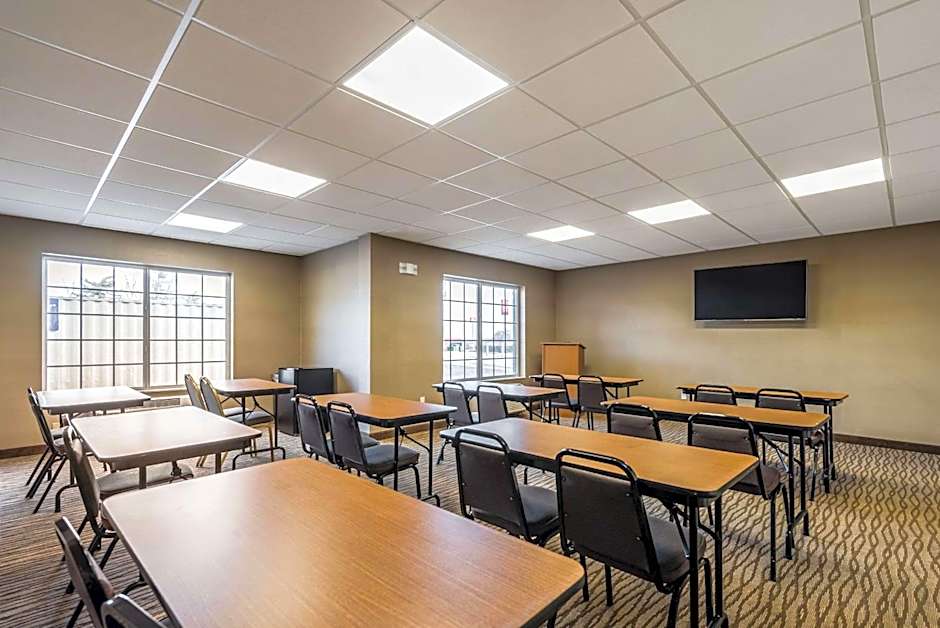 Comfort Inn & Suites Dayton North