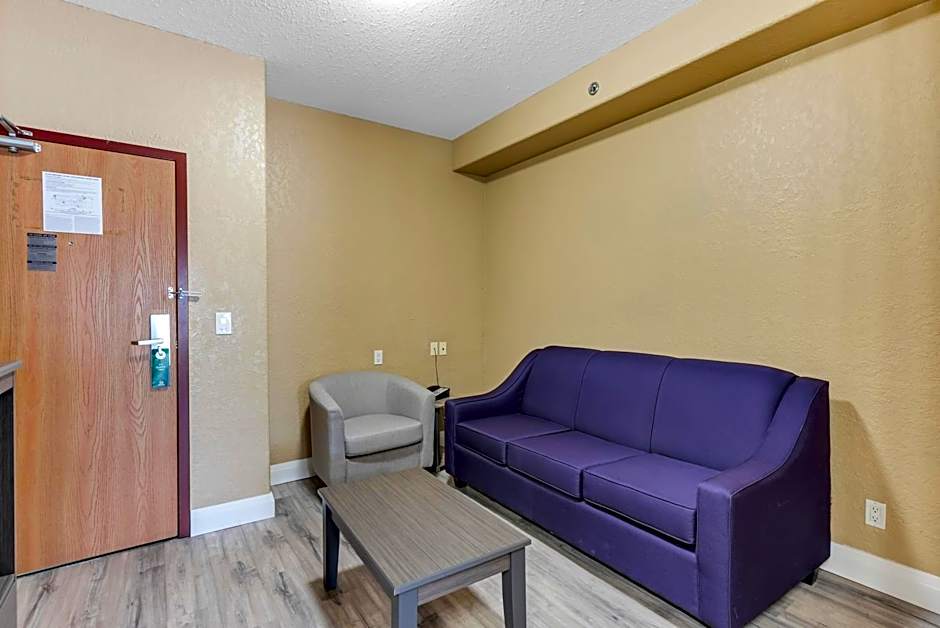 Quality Inn & Suites